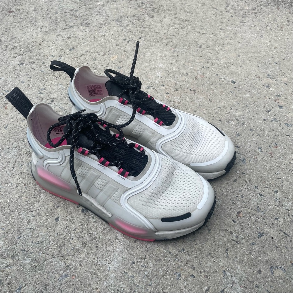 Adidas NMD_V3 Pink & White Sneakers 5 1/2